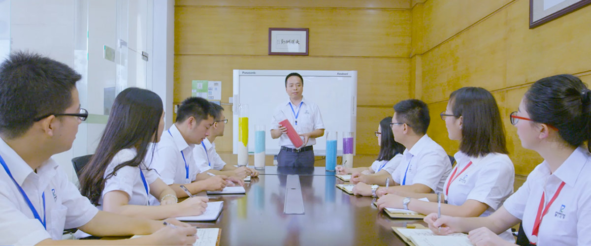 J9国际站备用复合团队